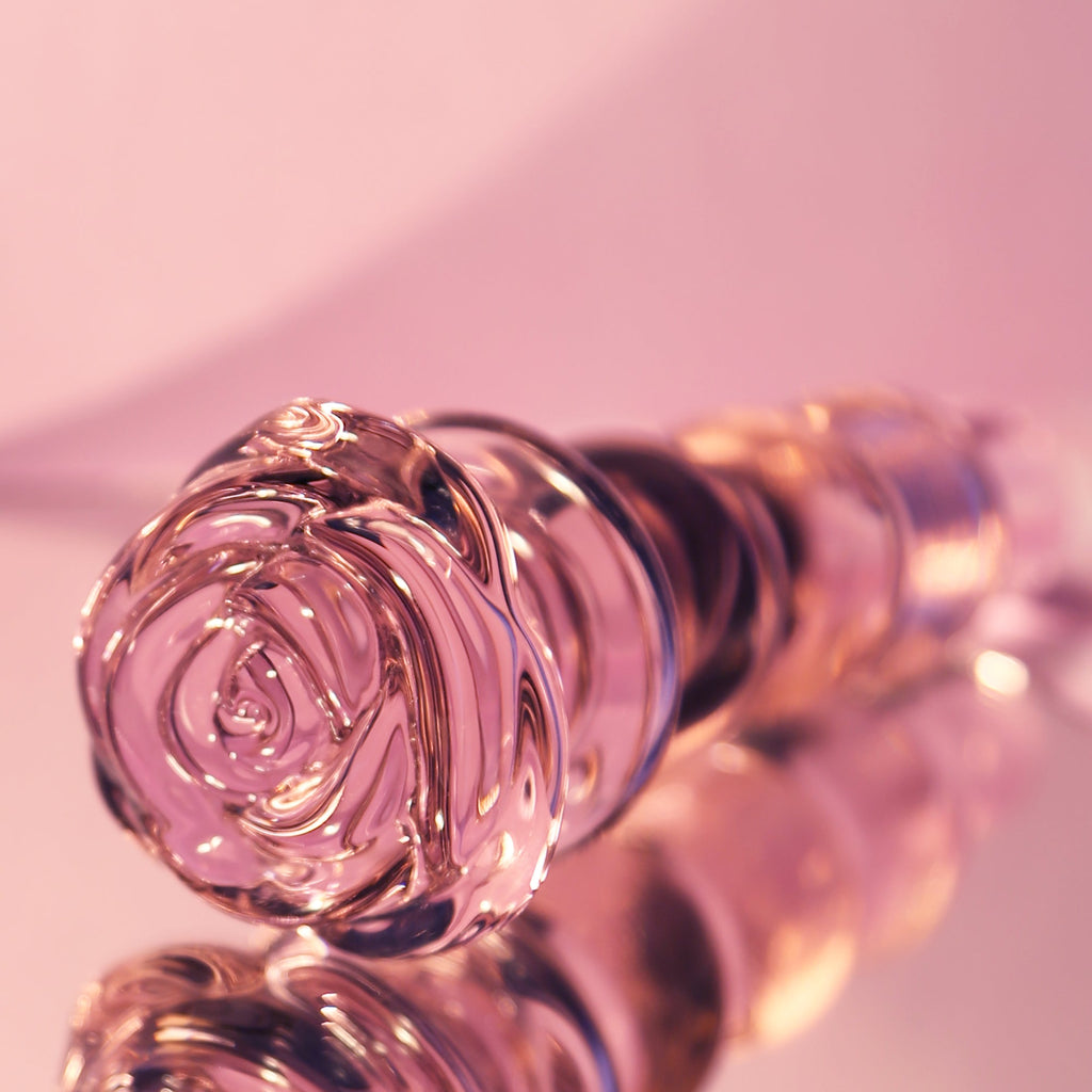 Tappo in vetro smaltato a forma di rosa con perline