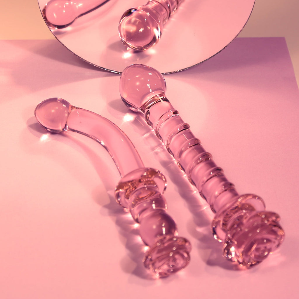 DILDO A SPIRALE CON ROSA IN VETRO Smaltato PER IL PUNTO G
