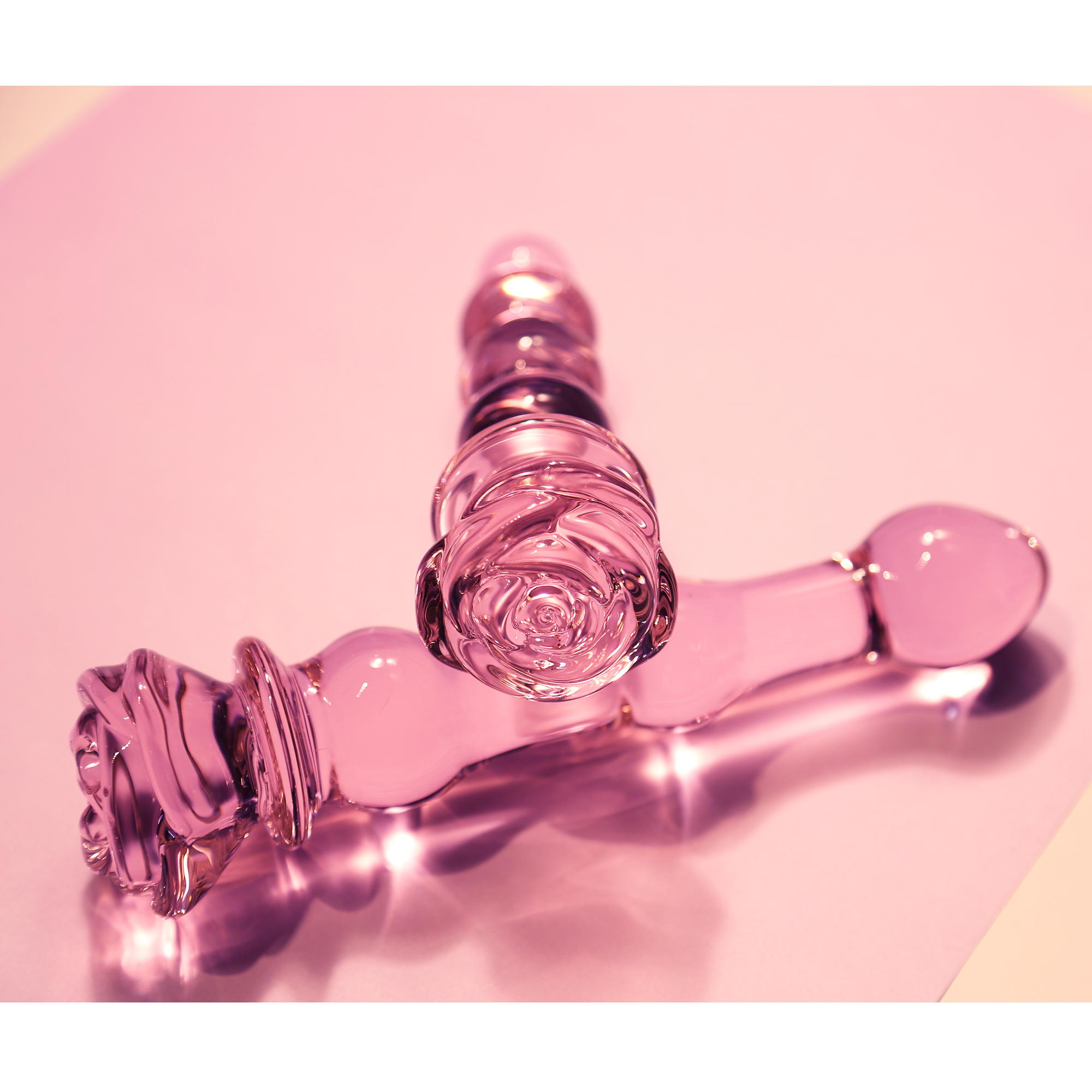 DILDO CON PERLINE IN VETRO Smaltato ROSA